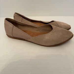 Elegant Tan Women's Flats TOMS